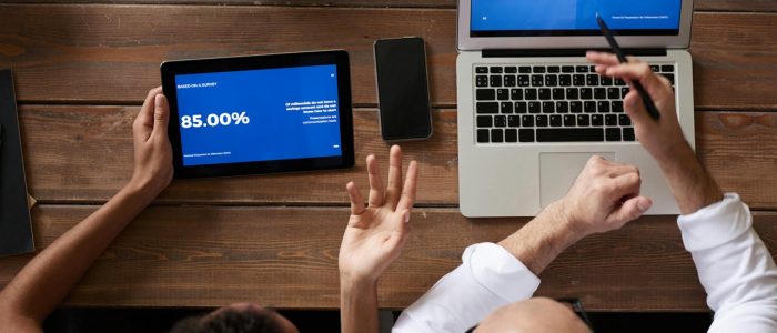 pexels-fauxels-3183156 Datenmonetarisierung und KI Geschäftsmodelle